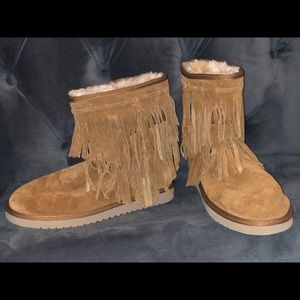UGG Koolaburra brown fridge boots size 10